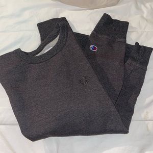 Champion crewneck sweater